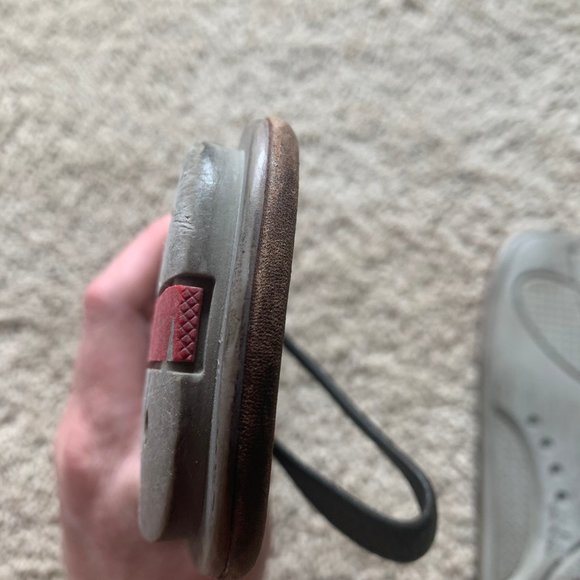 Prada T-strap thong leather sandal lime green - Picture 7 of 9